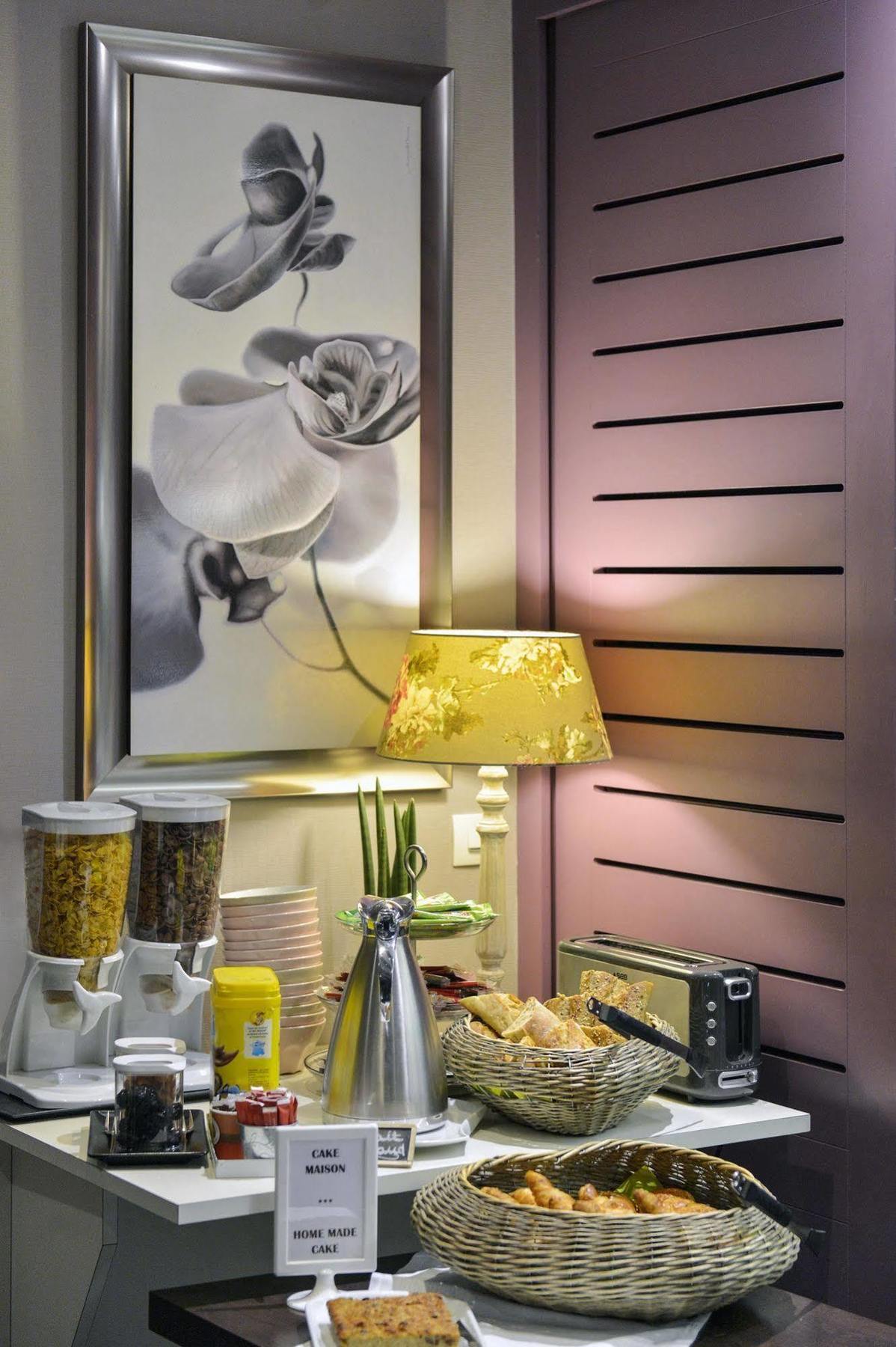 Cristal Hotel Restaurant - Logis Hotels Сомюр Экстерьер фото